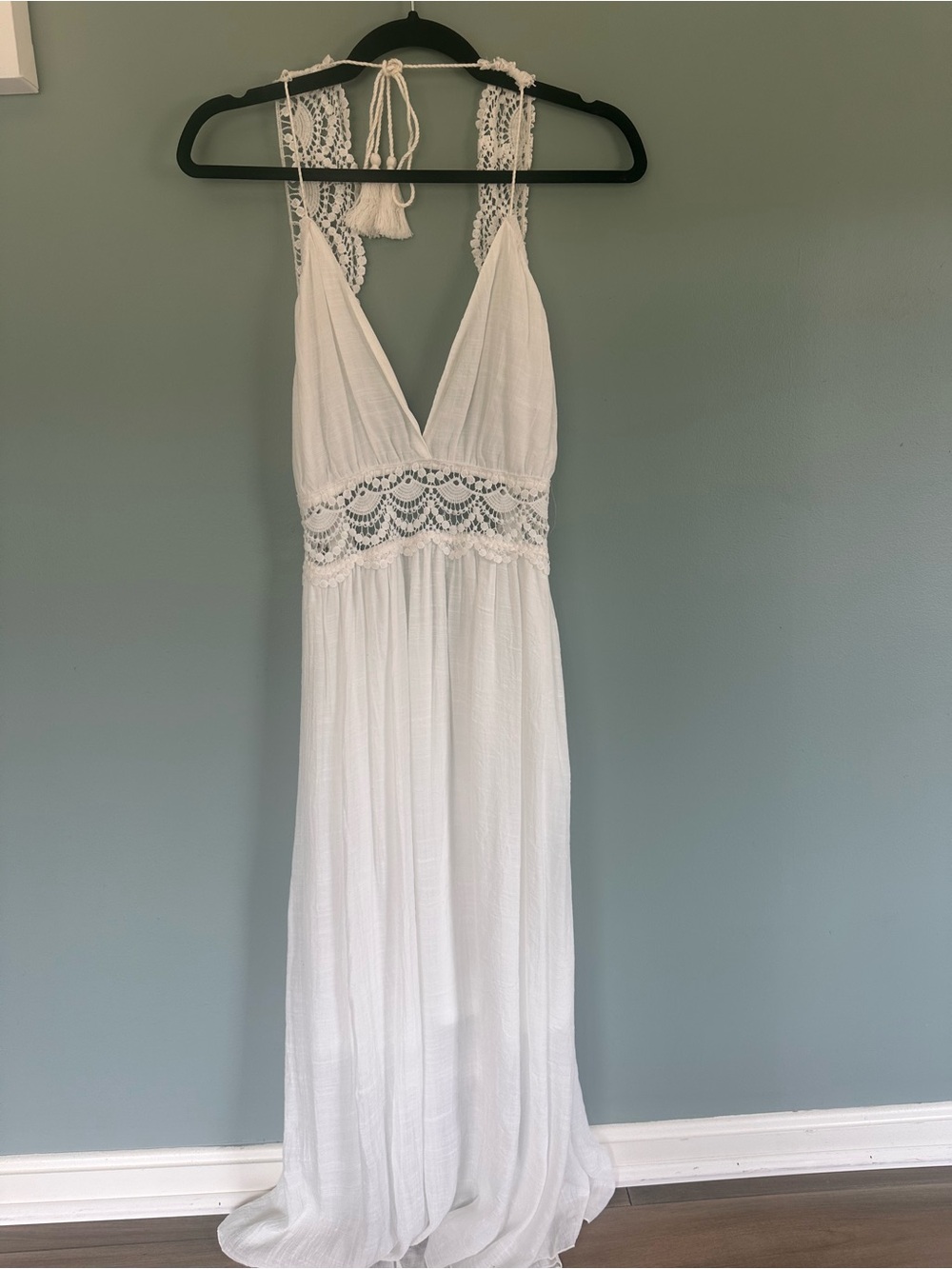 Cupshe White Lace Halter Maxi Chemise with Tassel Tie